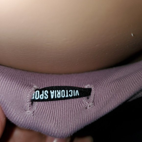 Victoria's Secret Total Knockout High Rise Stitch Detail Pocket Legging XS Short - Picture 6 of 9